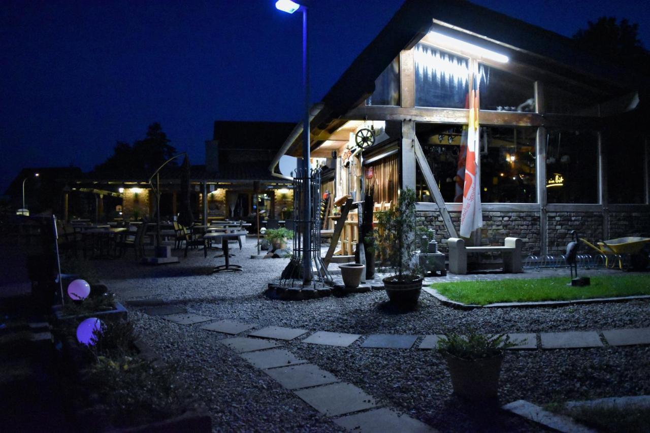 Domizil Hotel Bei Welter Nideggen Kreuzau Exterior foto